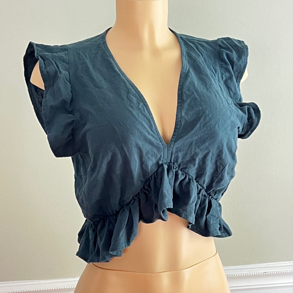 Madewell Crop Top Womens Medium V-Neck Ruffle Hem Flutter Sleeve Blue Boho Chic - Picture 2 of 6